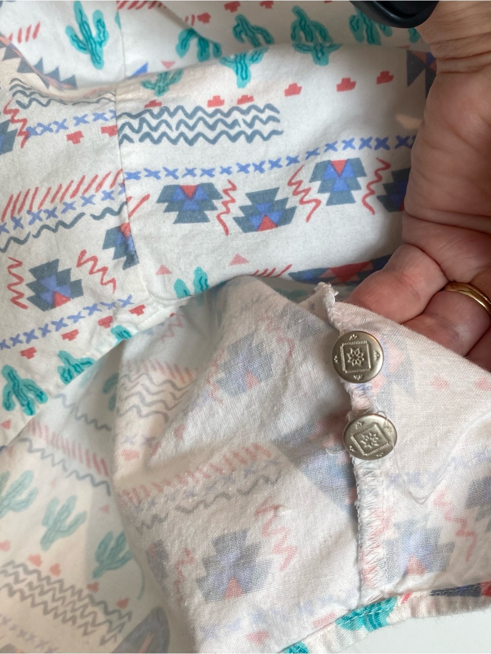 Southwest Button-Down Short Sleeve Shirt with Blue/ Green Print size S UFO core - Picture 7 of 10